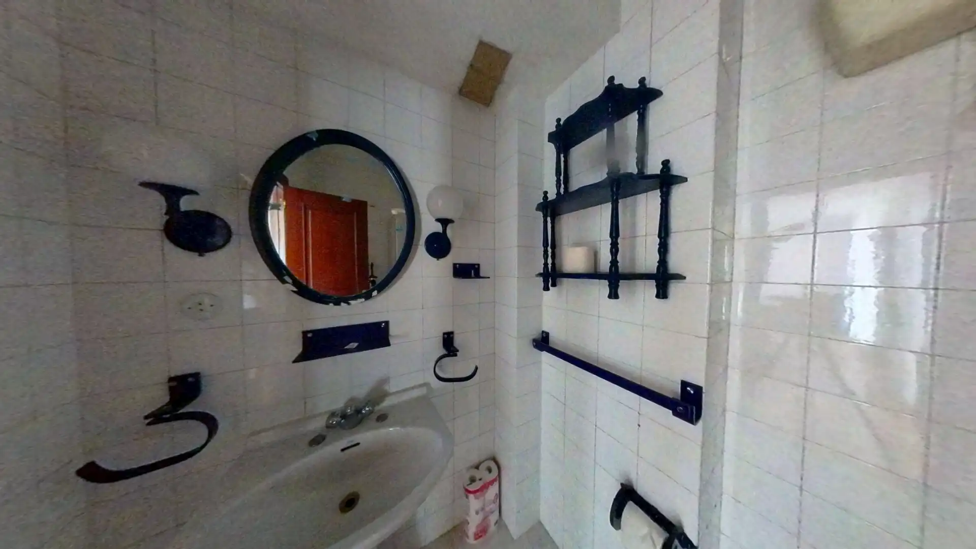 Baño de Piso en venta en Torrelavega  con Calefacción, Amueblado y Balcón