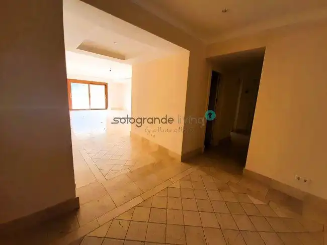 Apartament de lloguer en Sotogrande amb Aire condicionat, Calefacció i Terrassa