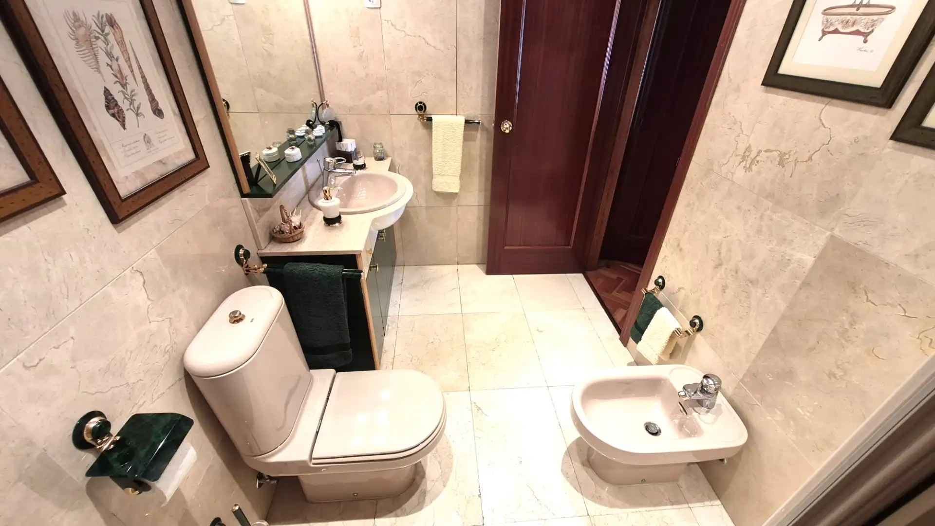 Bany de Casa o xalet en venda en Alcalá de Henares amb Aire condicionat, Calefacció i Parquet