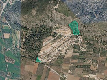 Rustikales Grundstück zum Verkauf in Pt Urbanización La Almazara