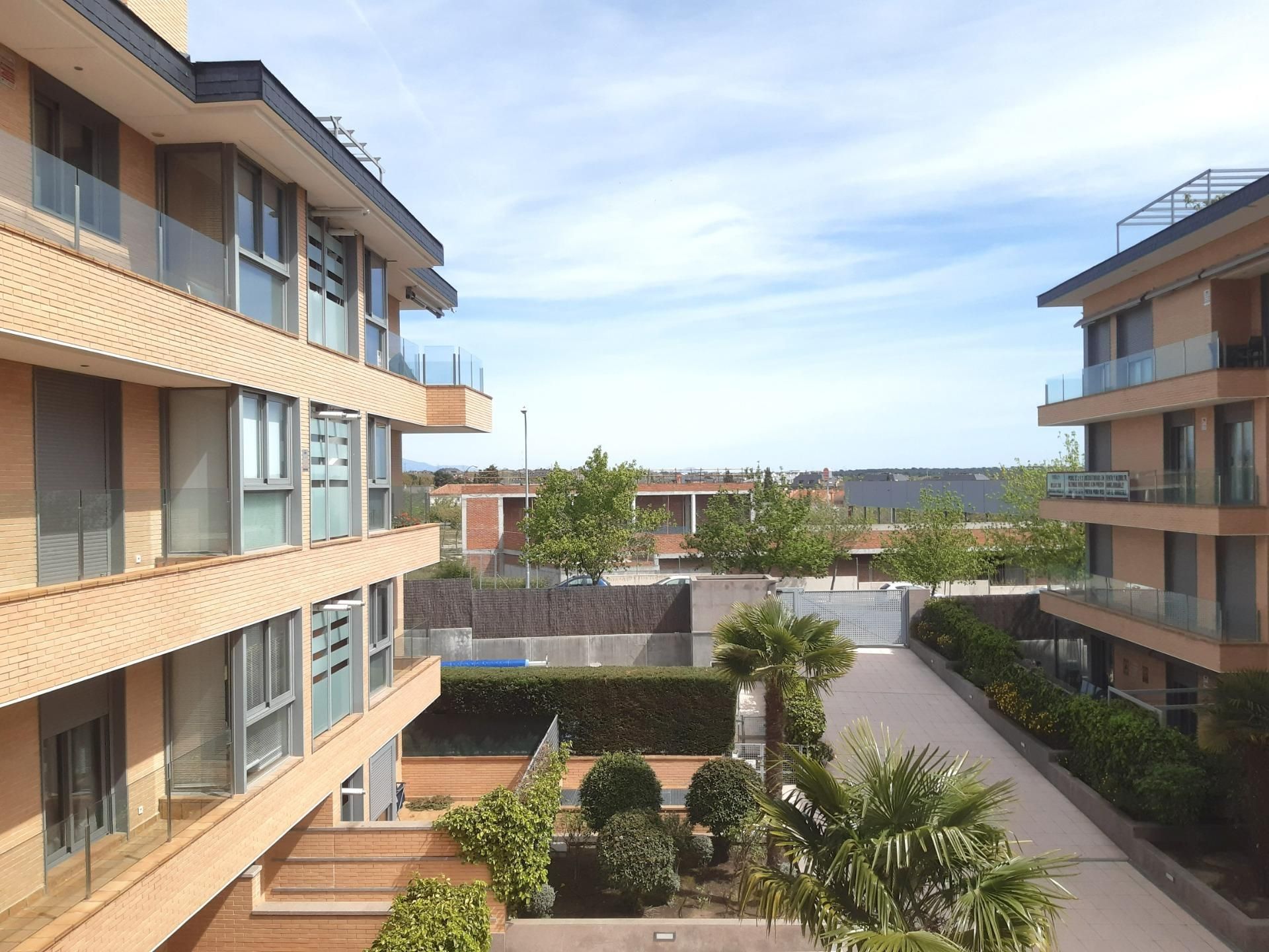 Terrassa de Pis de lloguer en Boadilla del Monte amb Aire condicionat, Calefacció i Jardí privat