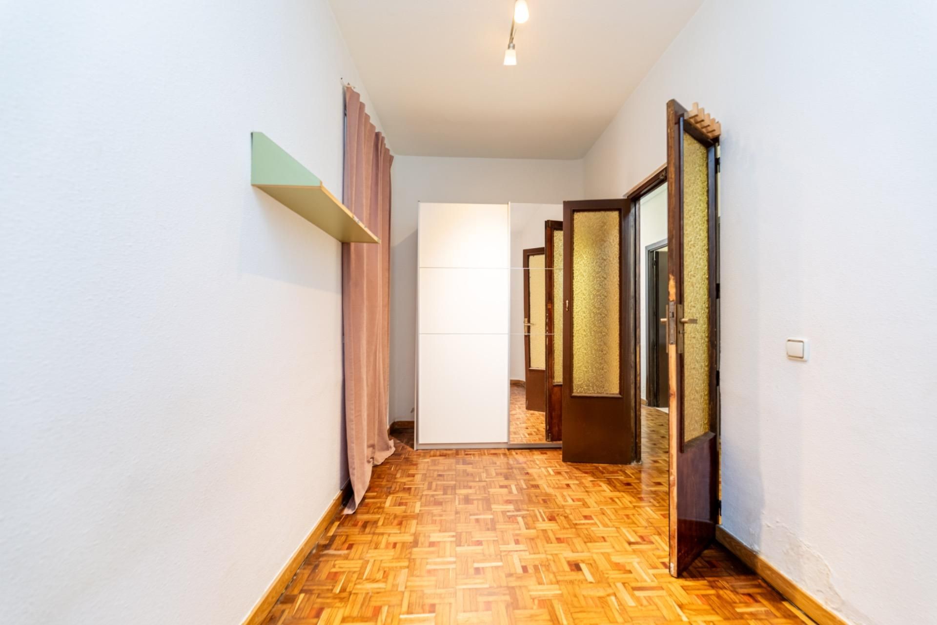 Planta baja for sale in  Madrid Capital  with Parquet flooring