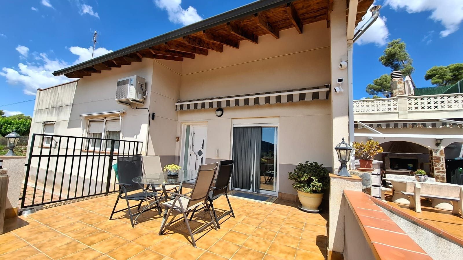 Terrassa de Casa o xalet en venda en Vallirana amb Calefacció, Terrassa i Traster