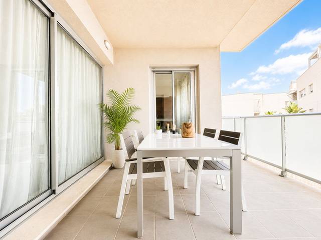 Apartamento en Alquiler en Montañar - El Arenal