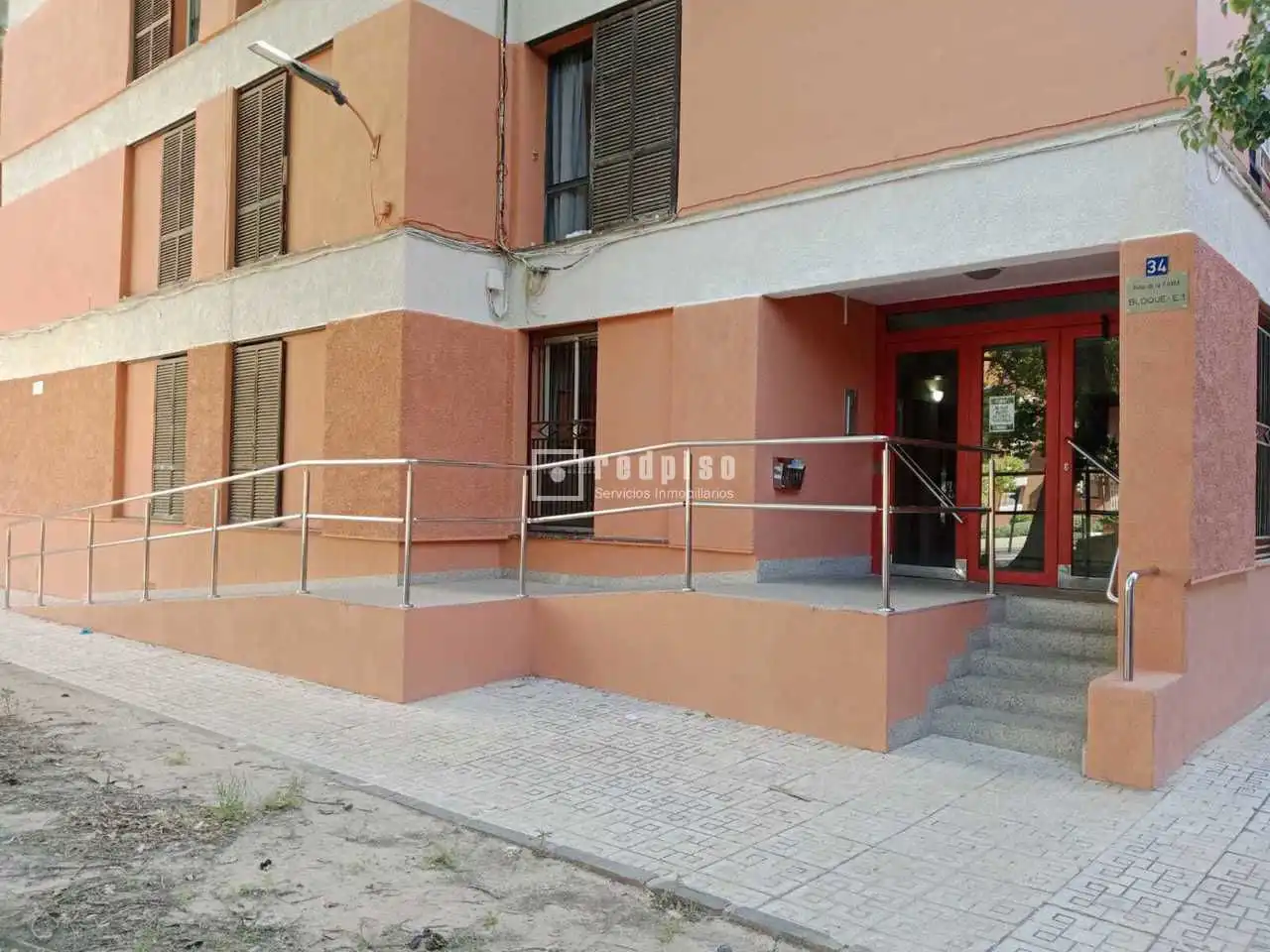 Vista exterior de Piso en venta en Murcia con Terraza