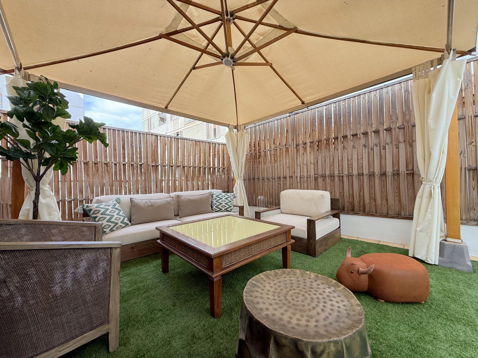 Terrace of Flat for sale in  Santa Cruz de Tenerife Capital  with Parquet flooring, Terrace and Furnished