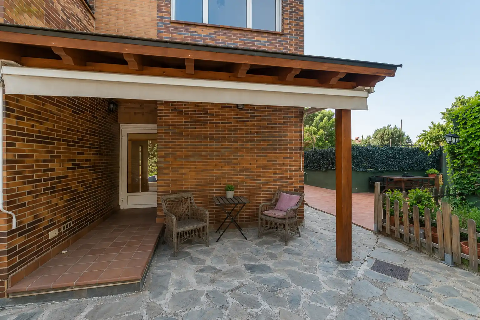 Terraza de Casa o chalet en venta en Las Rozas de Madrid con Aire acondicionado, Calefacción y Jardín privado