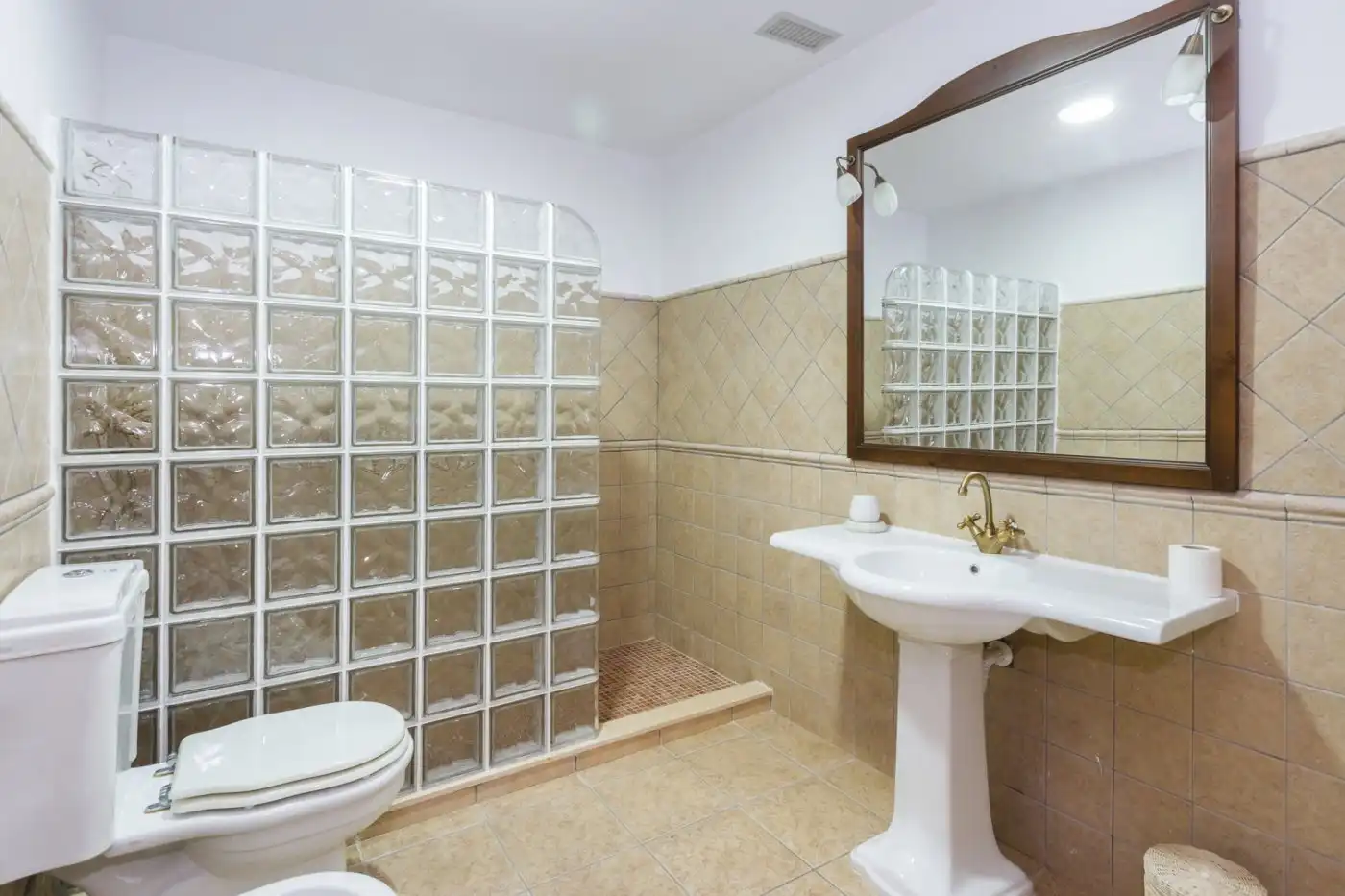 Chalet con piscina en venta en Calle COVA DE L'AIRE 12, imagen 36