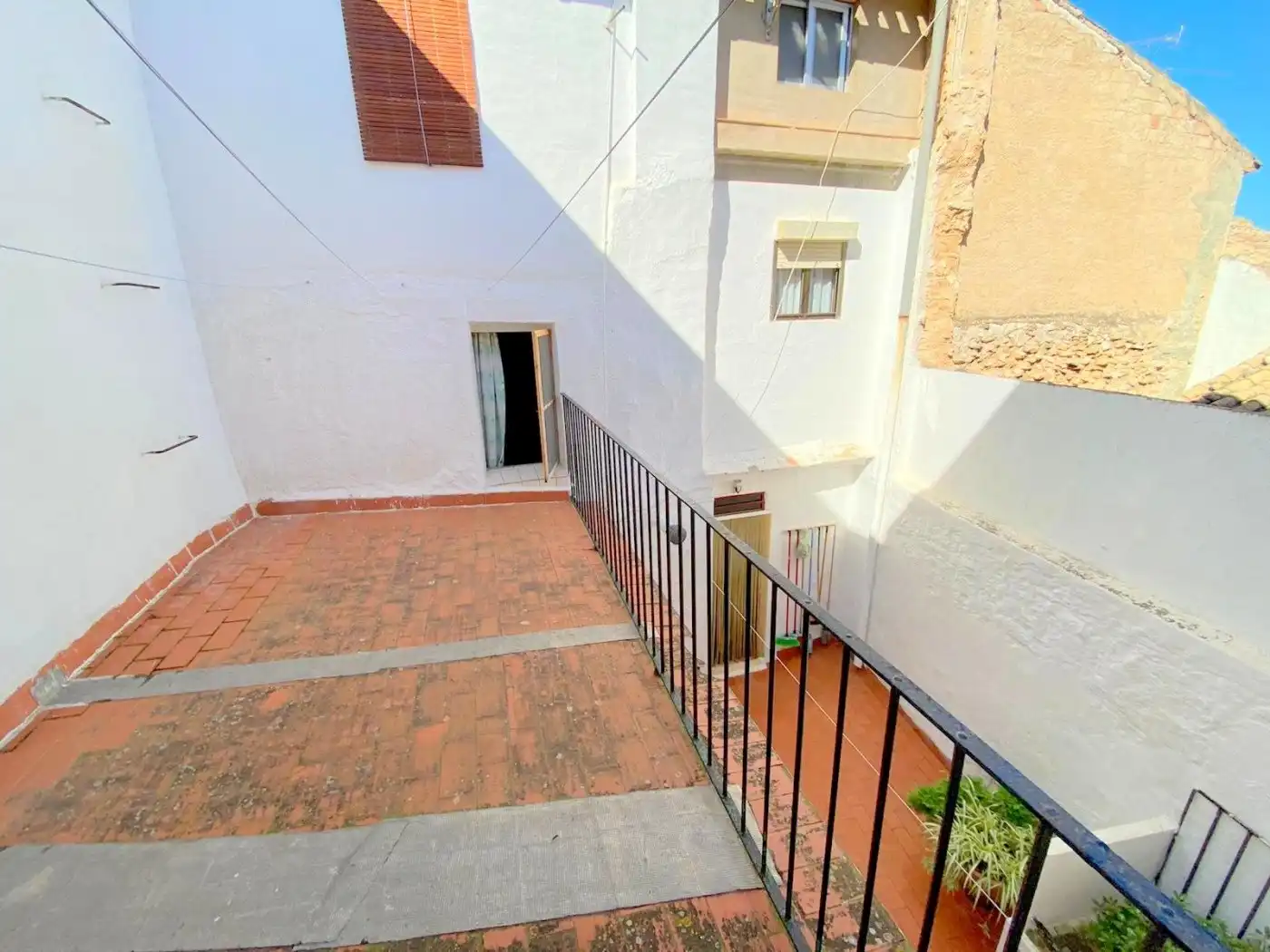 Exterior view of Houses for sale in La Font de la Figuera  with Heating, Terrace and Storage room