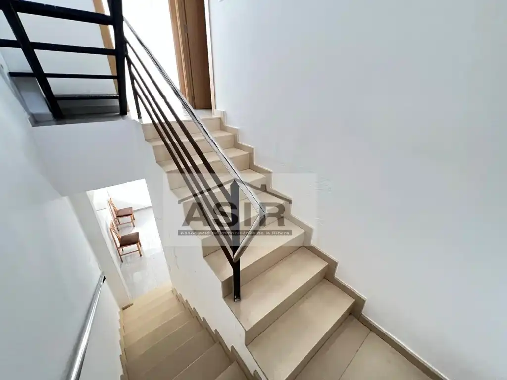 Houses for sale in Caputxins