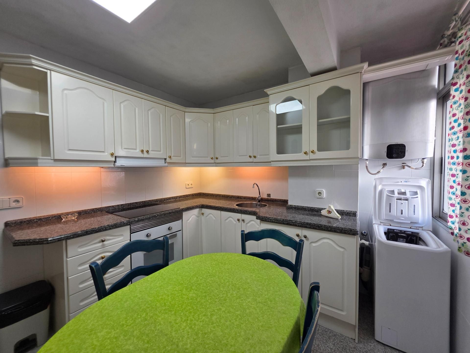 Flat to rent in Calle GONZALO MENGUAL, Pla de Bon Repós