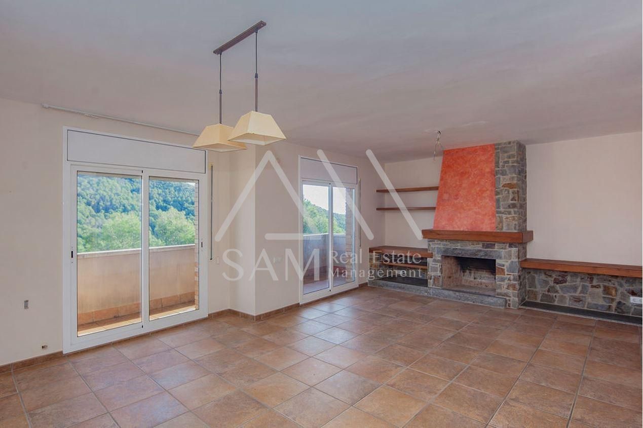 Living room of Single-family semi-detached for sale in Sant Climent de Llobregat  with Heating, Private garden and Terrace