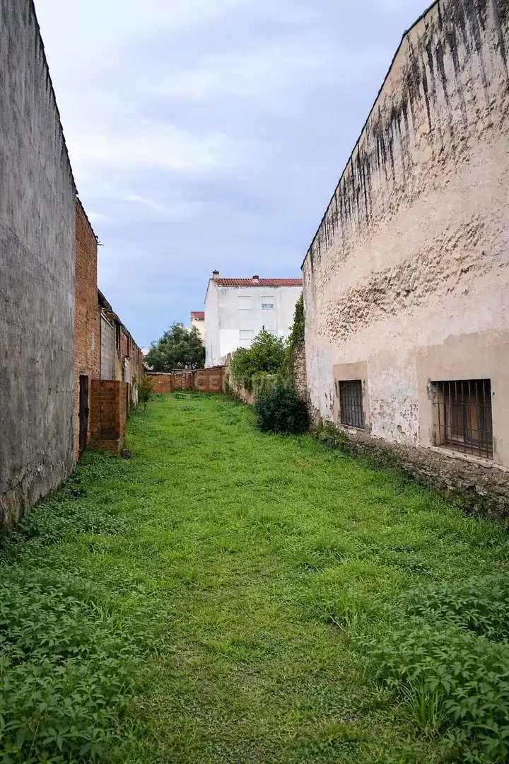 Wohnungen zum Verkauf in Trujillo mit Klimaanlage, Abstellraum und Balkon