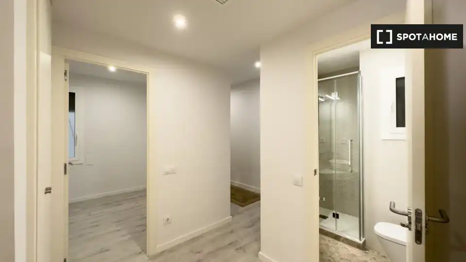 Appartamento con terrazza in affitto a Eixample, imagen 9