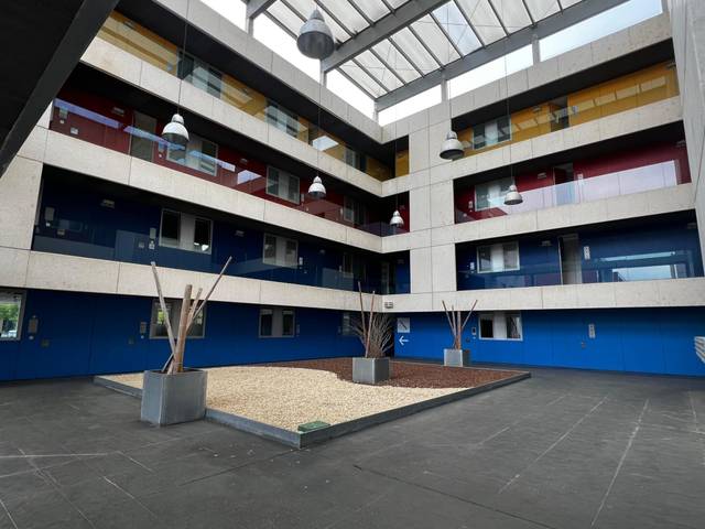 Oficina en Alquiler en Paseo Paseo de Santxiki en Aranguren