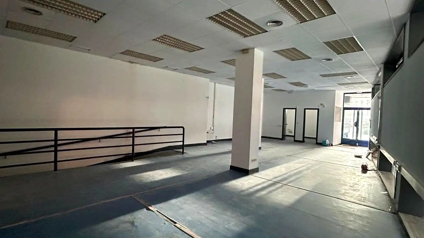 Commercial properties for rent in Torrejón de Ardoz  with Air Conditioner
