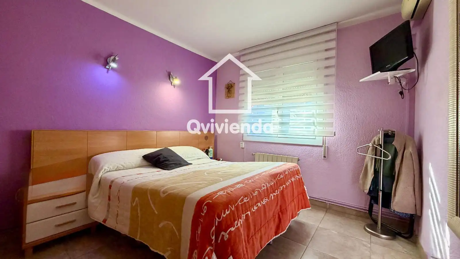 Bedroom of Flat for sale in Terrassa  with Air Conditioner, Heating and Terrace