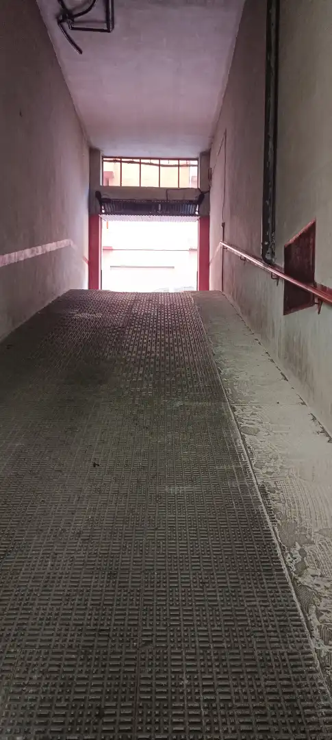 Einzelparkplatz mit Aufzug zum Verkauf in Calle de la Virgen de la Porteria