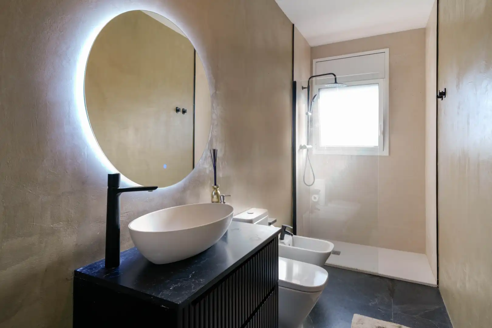 Badezimmer von Haus oder Chalet zum Verkauf in Dosrius mit Heizung, Parkett und Terrasse