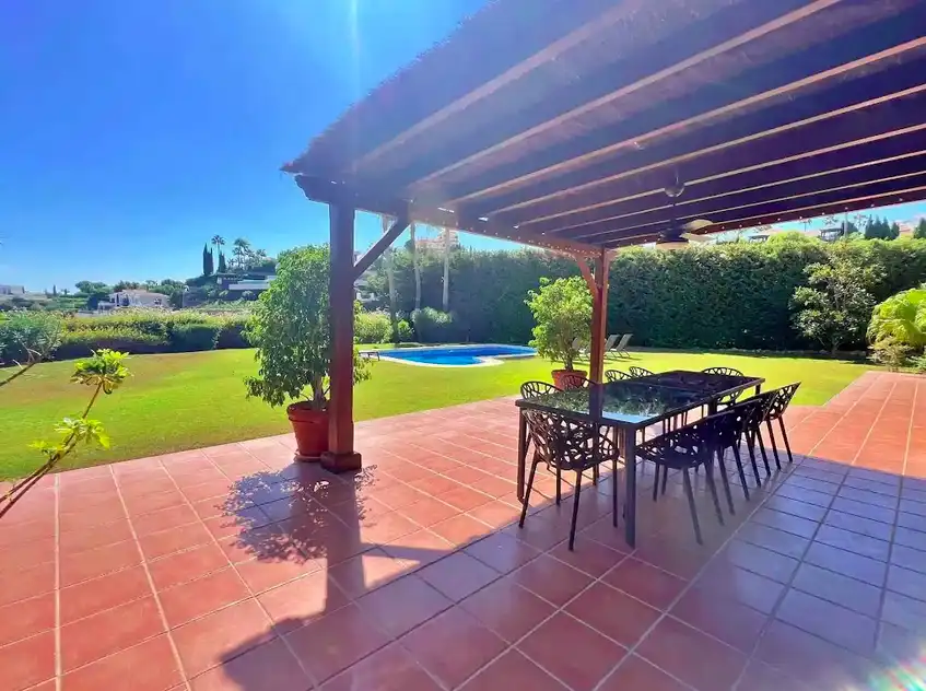 Casa con piscina en venta en Los Arqueros  - Puerto del Almendro, imagen 2