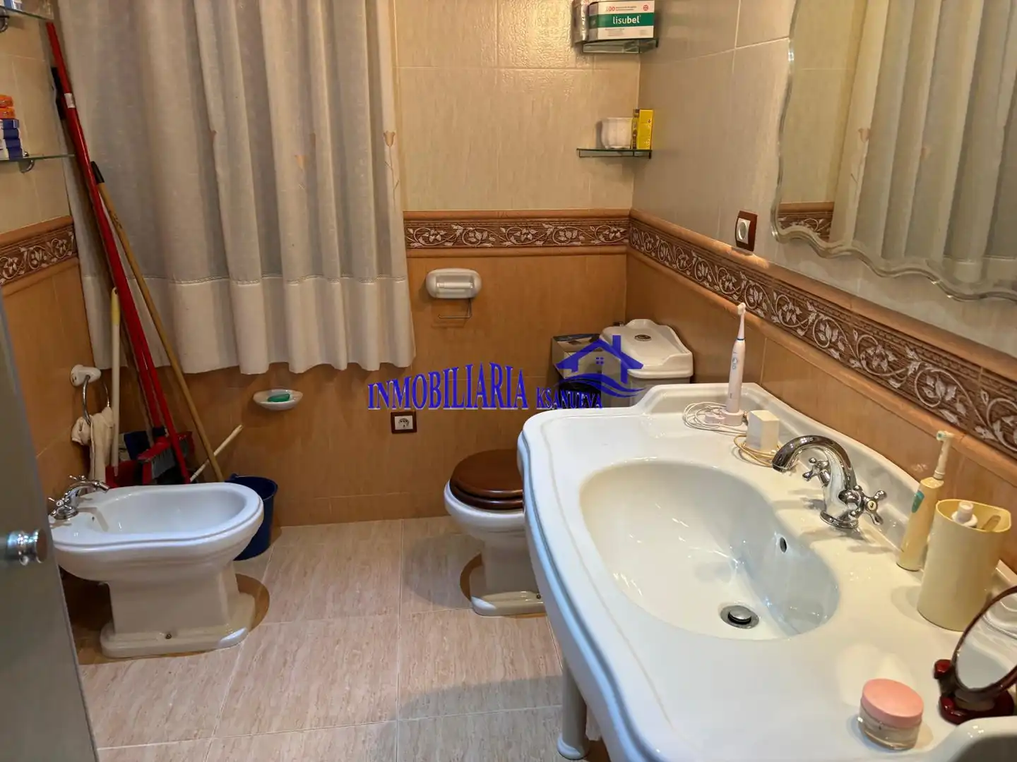 Bathroom of Houses for sale in Córdoba  with Air Conditioner, Heating and Terrace