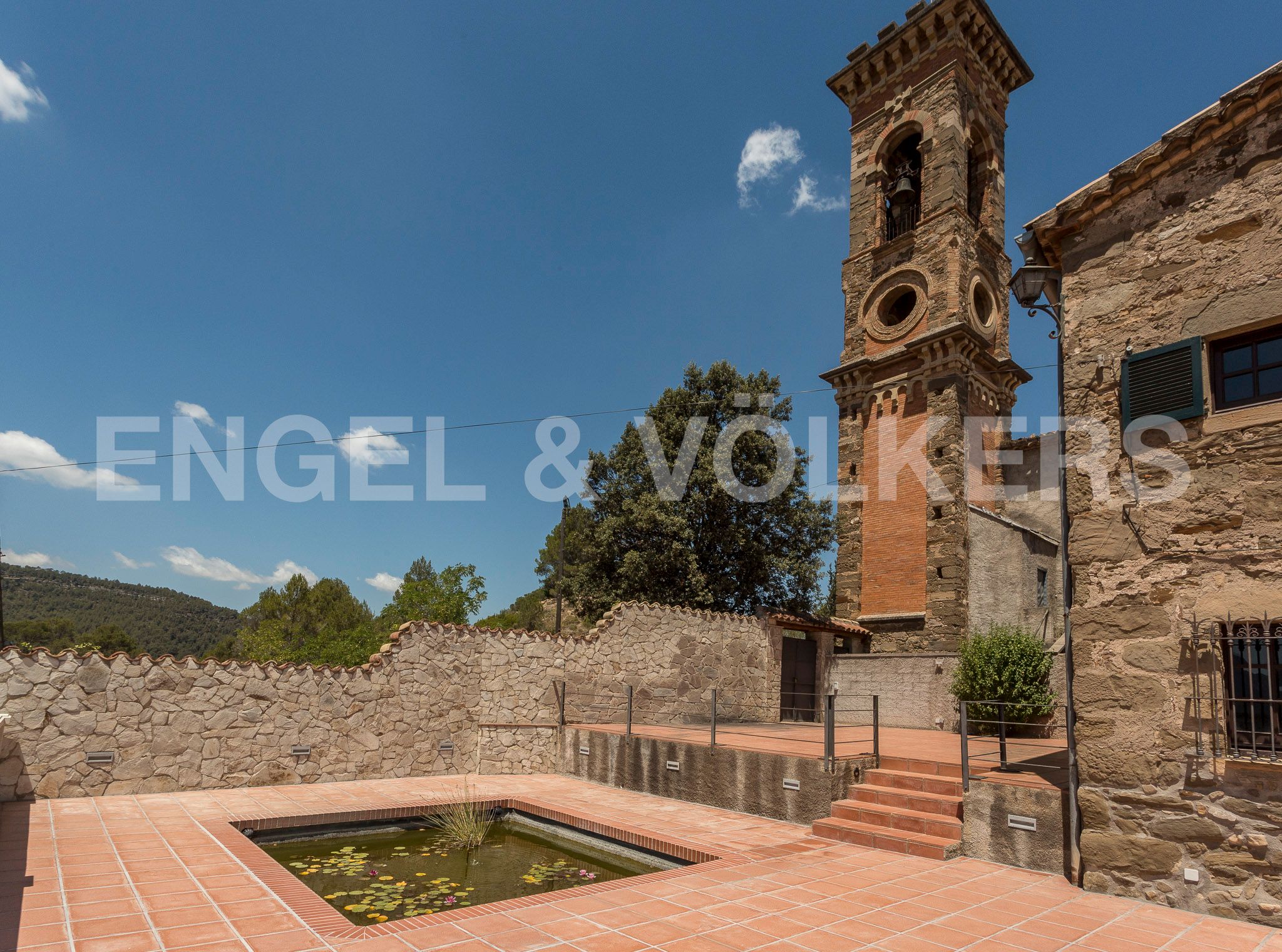 Exterior view of Country house for sale in Castellbell i el Vilar  with Air Conditioner, Heating and Private garden