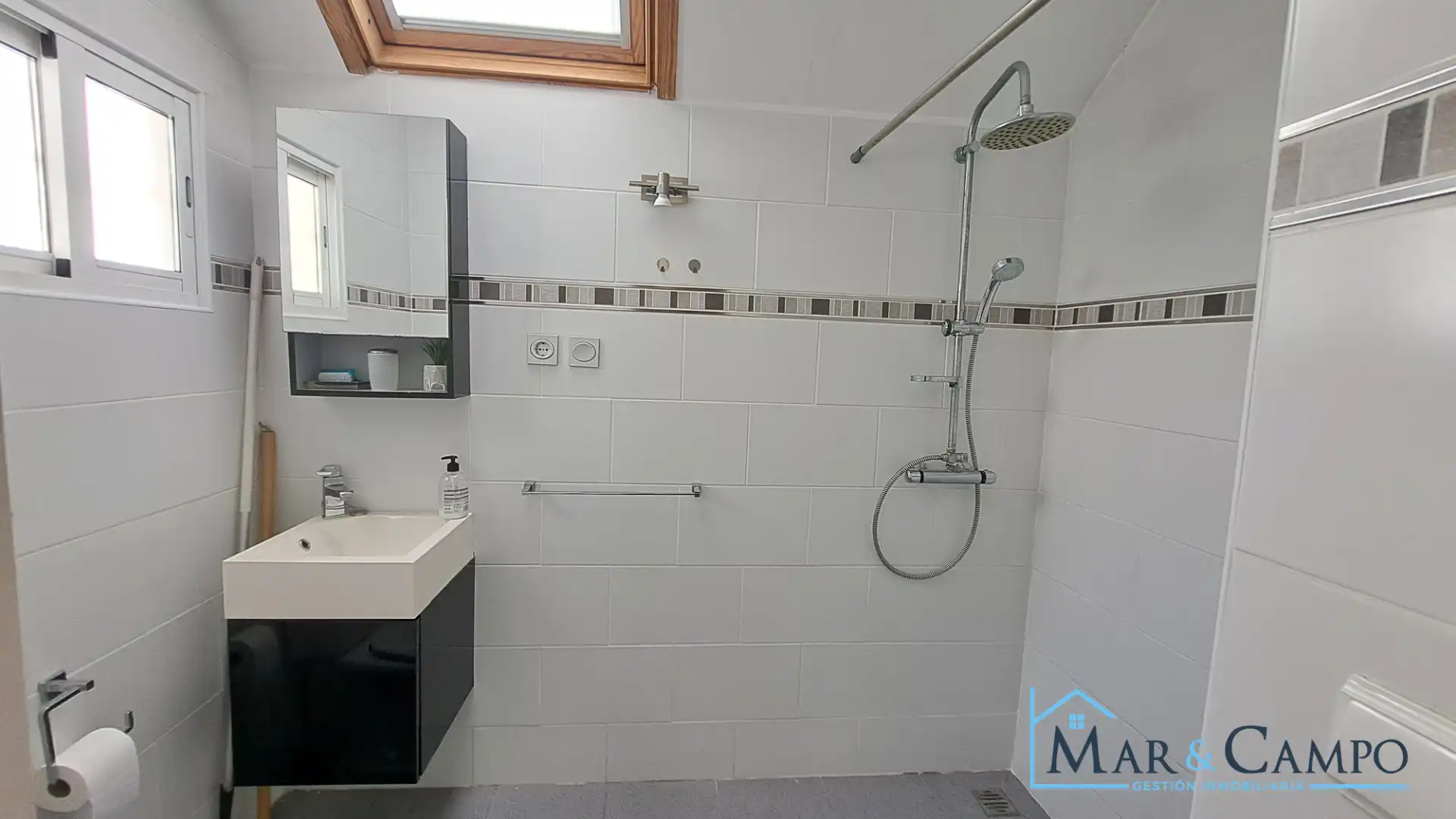 Adosado con jardín en venta en Calle Géminis, imagen 18