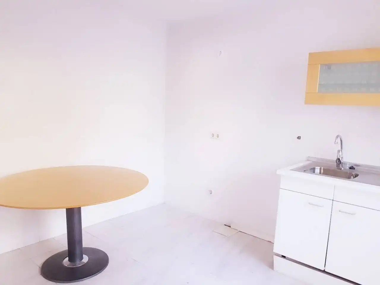 Kitchen of Office for rent in Pozuelo de Alarcón