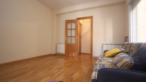 Foto 2 de Piso de alquiler en C. Capitán Méndez Vigo, Santo Tomás, Ávila Capital