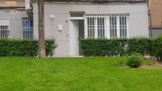 Apartamento en Alquiler en Calle de Uruguay en La Espinilla - Parque Blanco