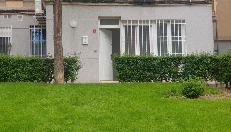 Foto 1 de Apartamento de alquiler en Calle de Uruguay, La Espinilla - Parque Blanco, Madrid