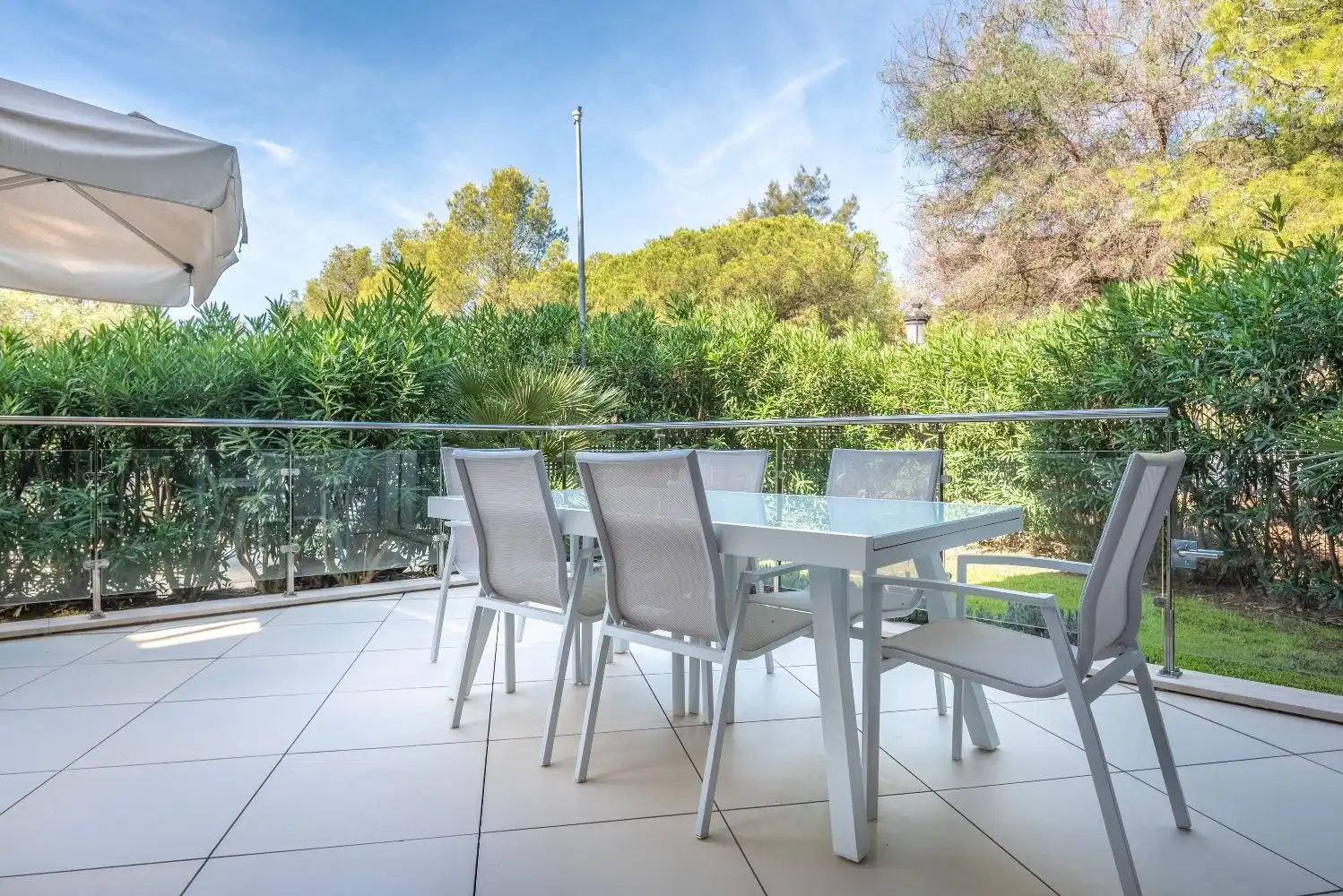 Terraza de Casa adosada en venta en Marbella con Aire acondicionado, Jardín privado y Terraza