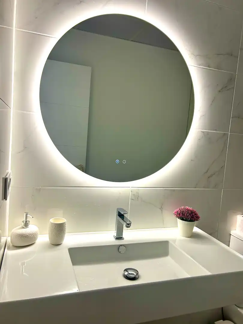 Bathroom of Flat for rent in Granada  with Air Conditioner, Heating and Terrace