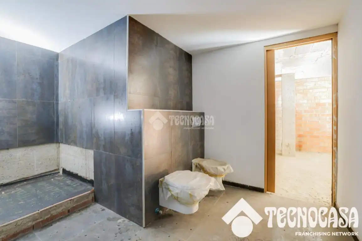 Local comercial en venda a Nou Barris, imagen 18