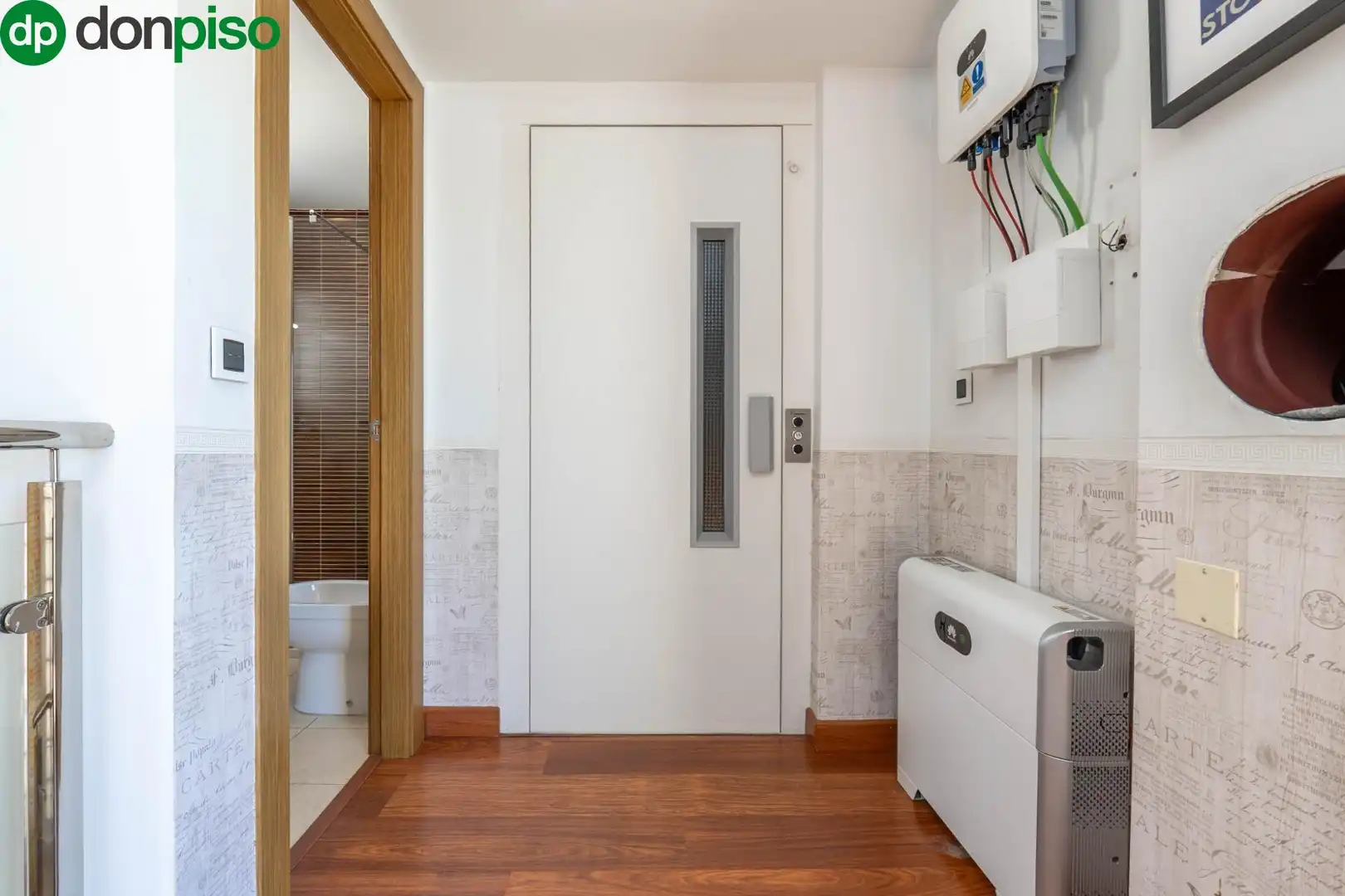 Einfamilien-Reihenhaus zum Verkauf in Granada mit Klimaanlage und Terrasse
