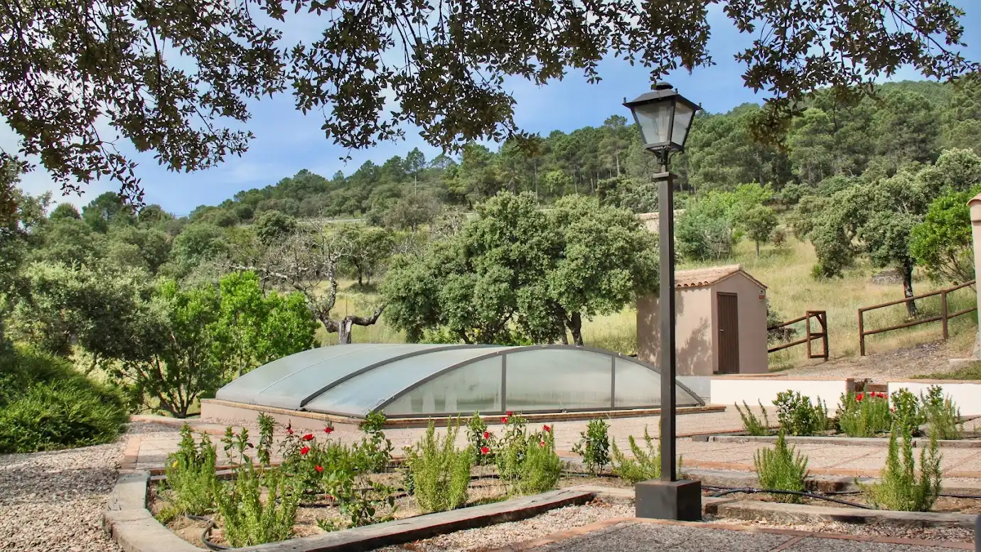 Jardín de Casa o chalet en venta en Los Navalucillos con Aire acondicionado, Calefacción y Jardín privado