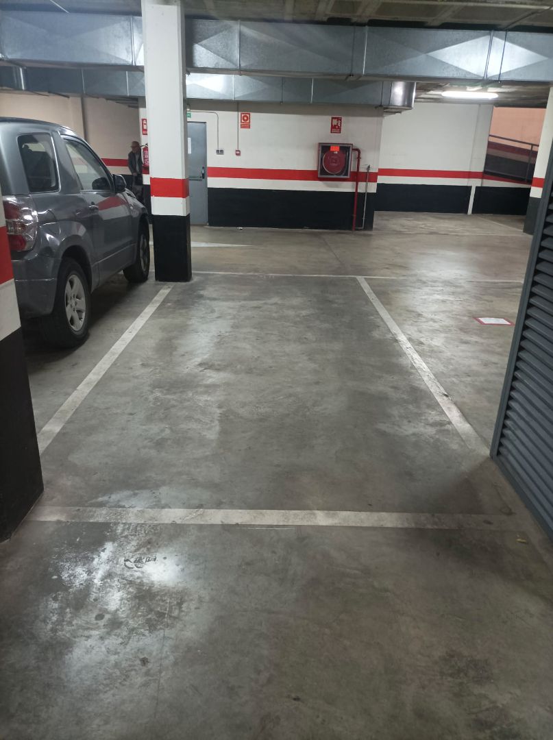 Aparcament de Garatge en venda en  Valencia Capital