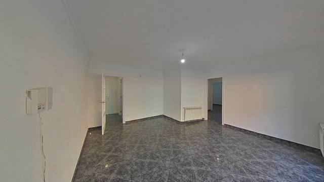 Piso en Venta en Carrer d'Amèrica en Can Parellada