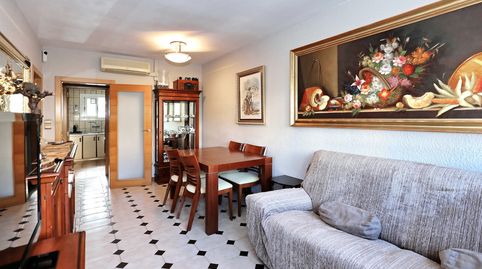 Foto 2 de Piso en venta en Ciutat Meridiana, Barcelona Capital