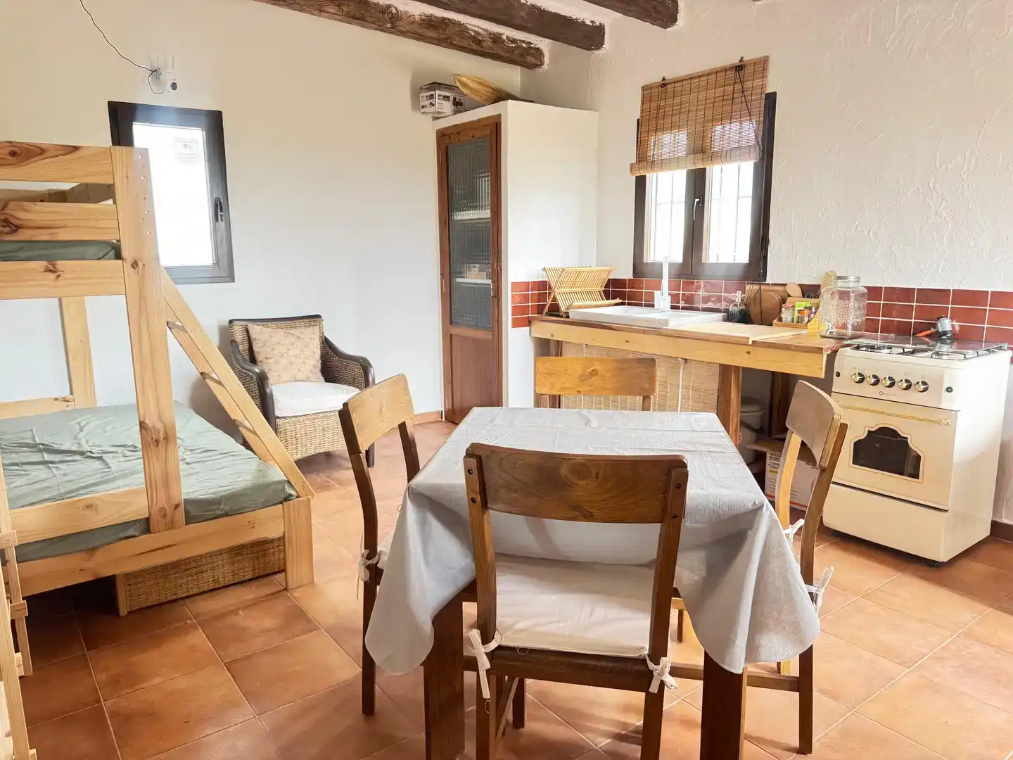 Menjador de Finca rústica en venda en Orba amb Jardí privat, Traster i Moblat