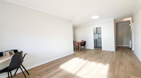 Foto 2 de Piso de alquiler en Catalunya - Fontetes, Barcelona