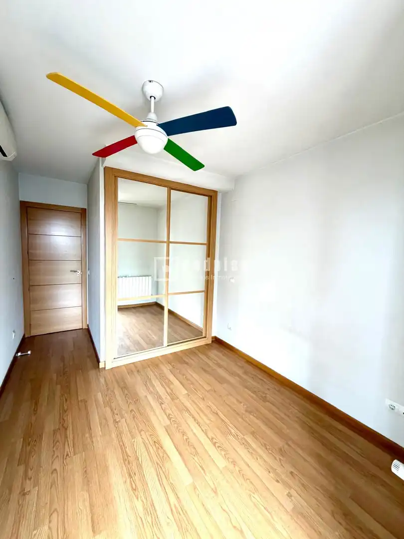 Bedroom of Flat for sale in Villa de Vallecas