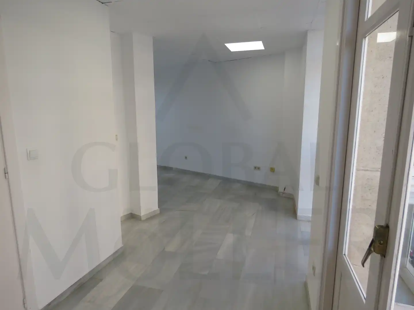 Oficina de alquiler en Calle Salitre, 24, Casco Antiguo