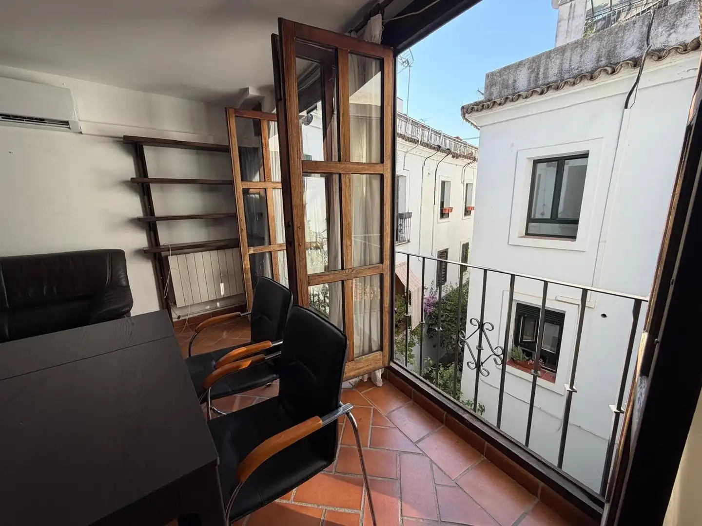 Wohnung mit Terrasse zum Verkauf in Calle Lucano 17