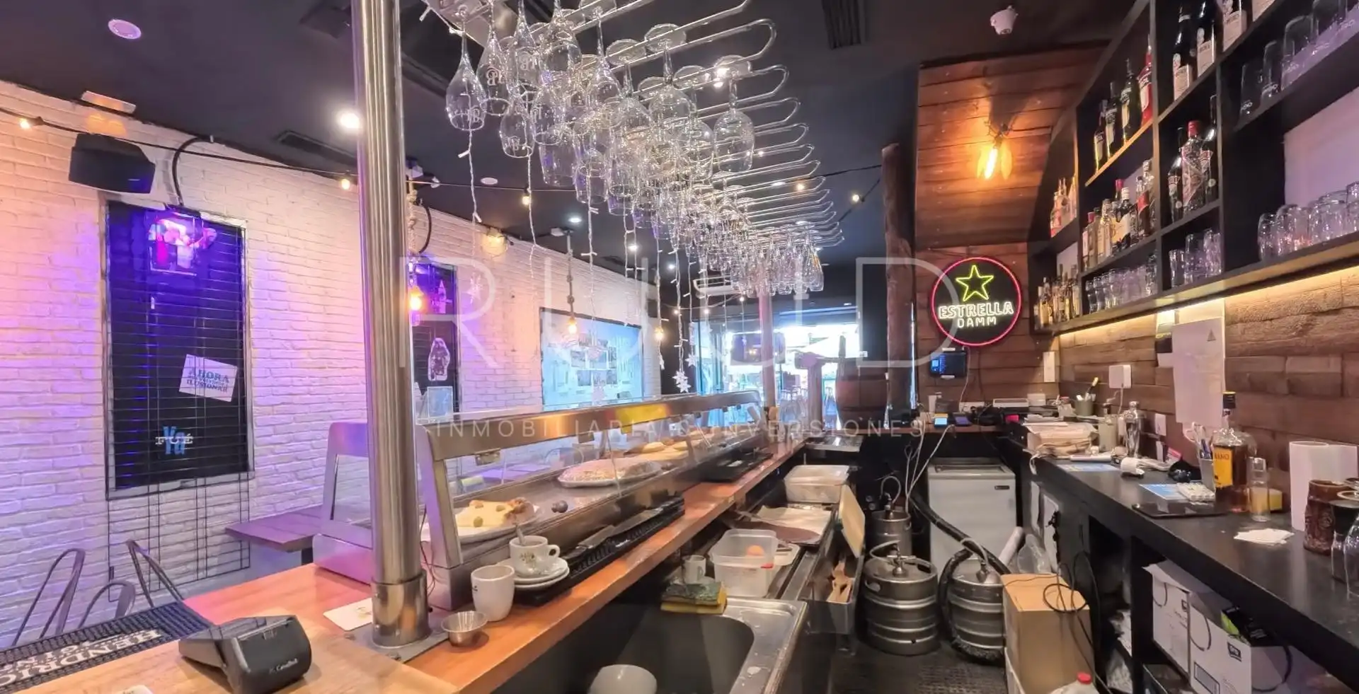 Local de alquiler en Castelldefels con Aire acondicionado