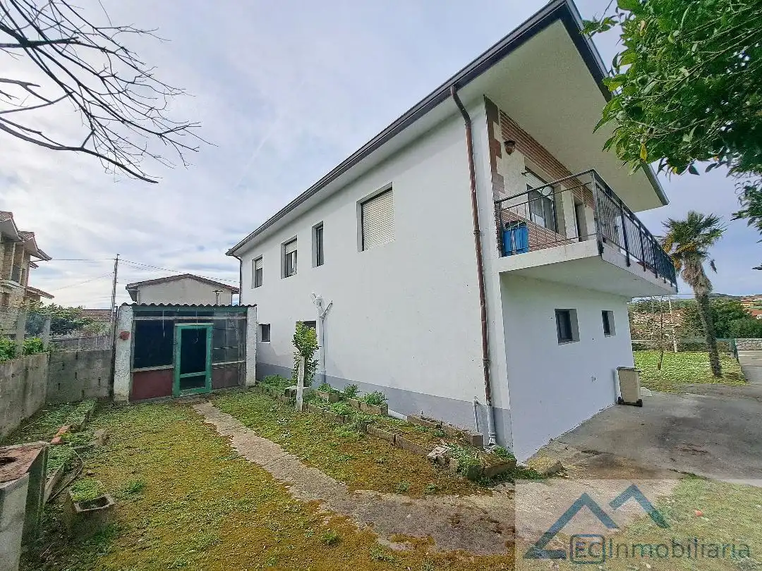 Haus mit Terrasse zum Verkauf in Barrio Arnuero-Palacio, imagen 4