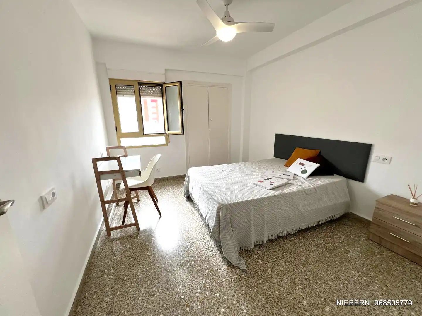 Flat for rent in Paseo Alfonso XIII, 46, Casco Antiguo