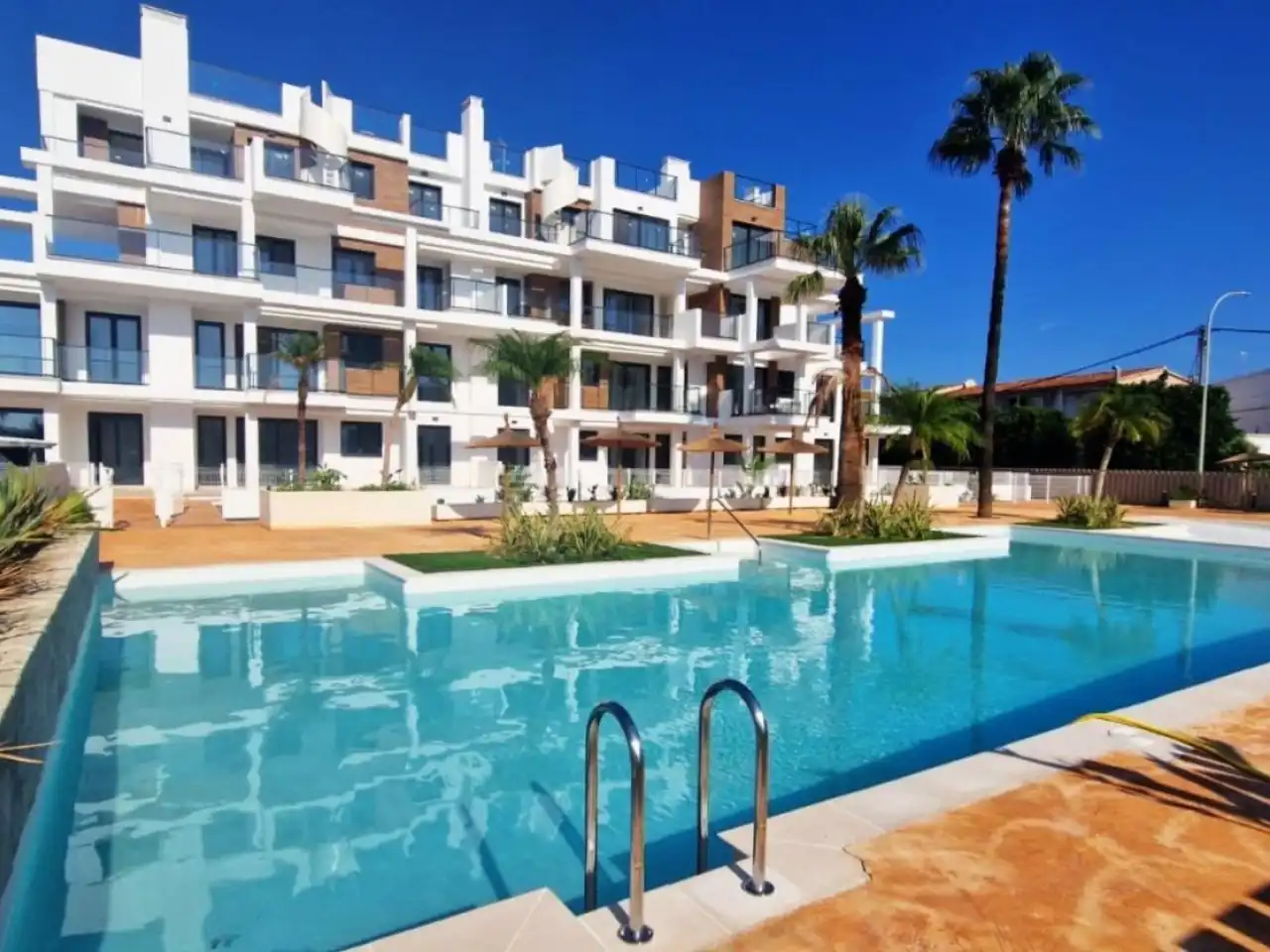 Àtic amb piscina en venda a Las Marinas / Les Marines, imagen 2