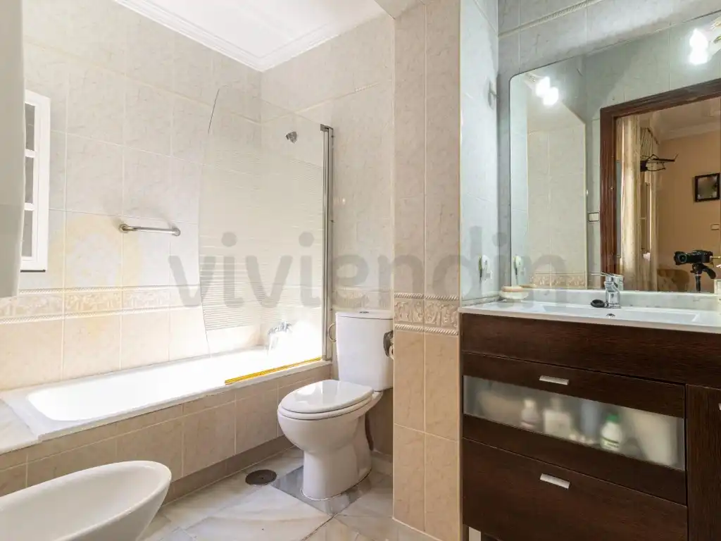 Baño de Casa o chalet en venta en Jerez de la Frontera con Aire acondicionado y TV
