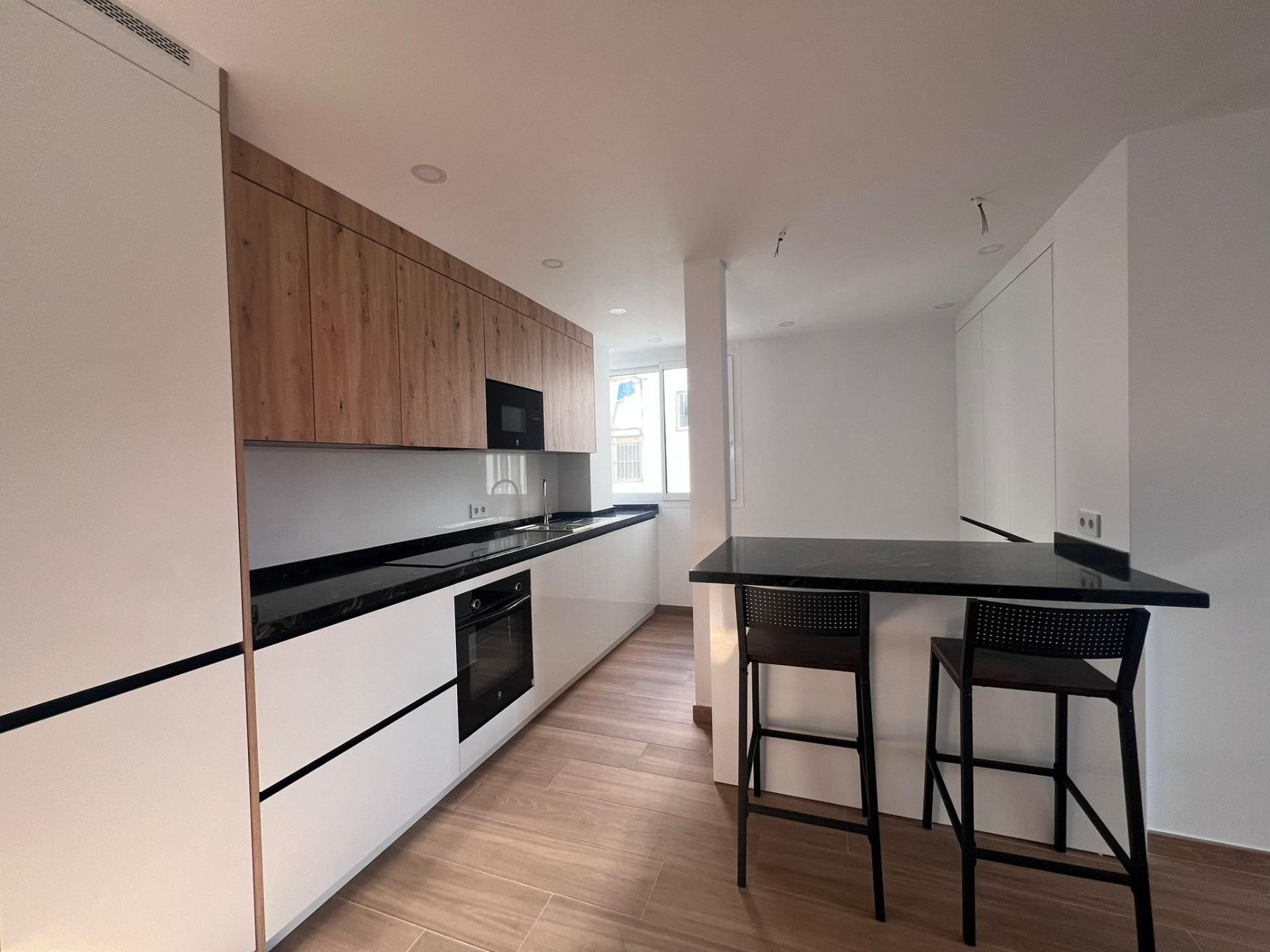 Kitchen of Flat to rent in Fuengirola  with Air Conditioner, Terrace and Community pool